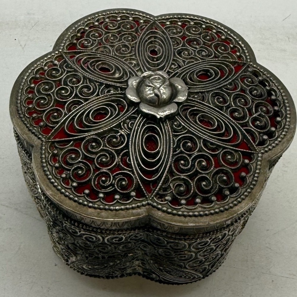Vtg Japan Silver tone Filigree Footed Jewelry Box Red Velvet Victorian croquette